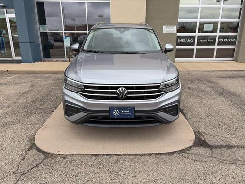 2024 Volkswagen Tiguan 2.0T SE