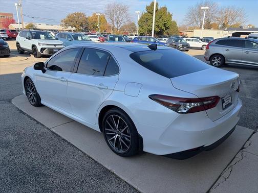 2024 Toyota Camry XLE