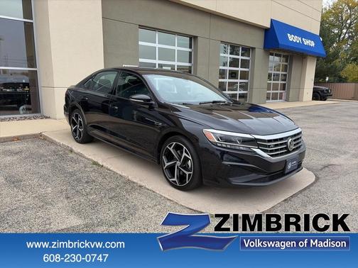 2021 Volkswagen Passat 2.0T R-Line