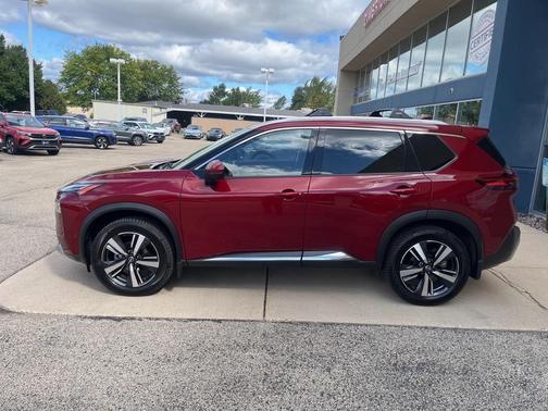 2023 Nissan Rogue Platinum