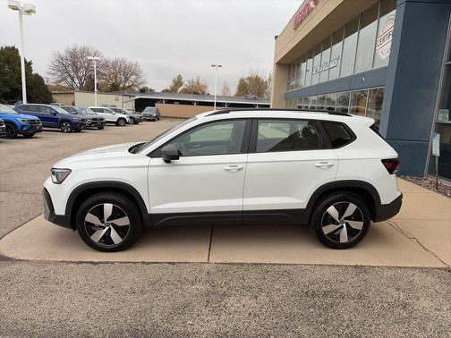 2025 Volkswagen Taos 1.5T S