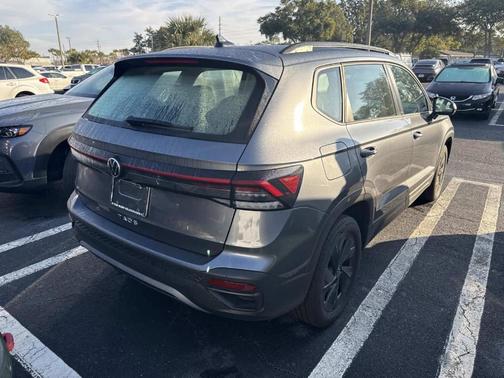 2025 Volkswagen Taos 1.5T S