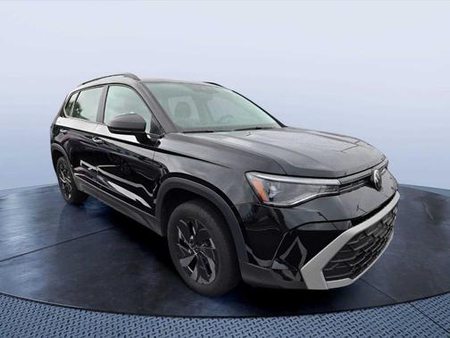 Deep Black Pearl Effect 2026 Volkswagen Taos 1.5T S SUV