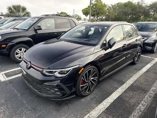 Deep Black Pearl Effect 2024 Volkswagen Golf GTI 2.0T Autobahn