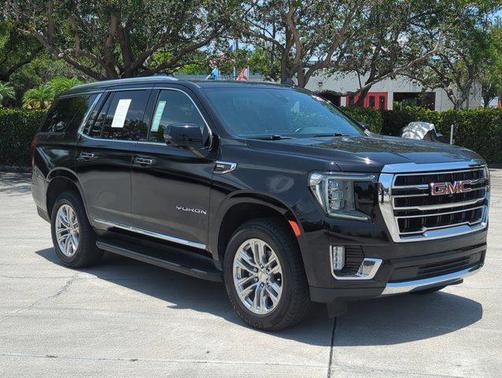 2021 GMC Yukon SLT