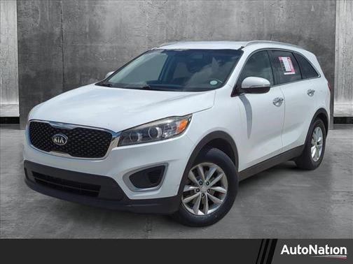 2018 Kia Sorento LX