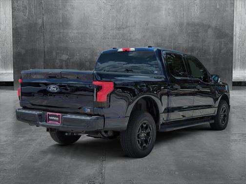2025 Ford F-150 Lightning XLT