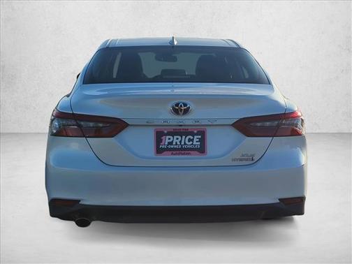 2023 Toyota Camry Hybrid XLE