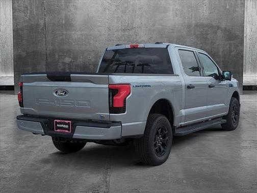 2025 Ford F-150 Lightning XLT