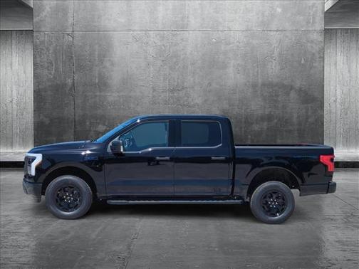 2025 Ford F-150 Lightning XLT