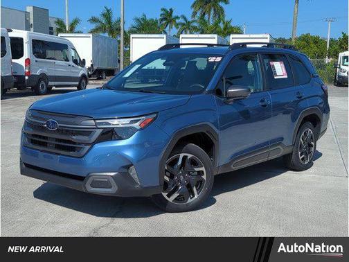 Horizon Blue Pearl 2025 Subaru Forester Limited