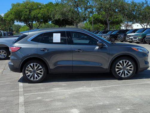 2020 Ford Escape Titanium
