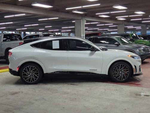 2022 Ford Mustang Mach-E GT