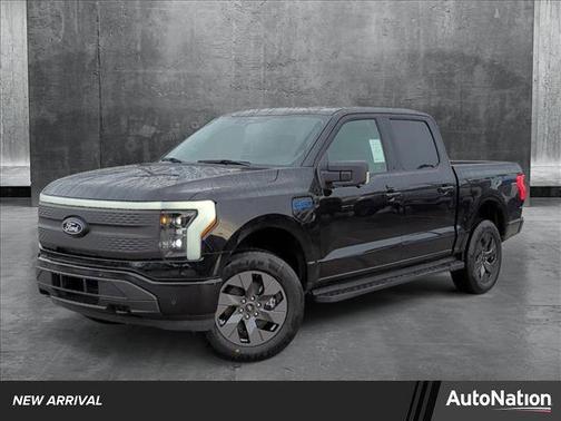 2025 Ford F-150 Lightning Flash