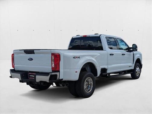 2026 Ford F-350 XLT