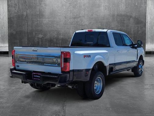 2025 Ford F-350 King Ranch
