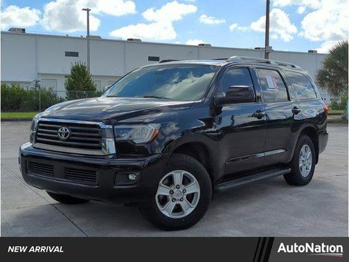 2022 Toyota Sequoia SR5