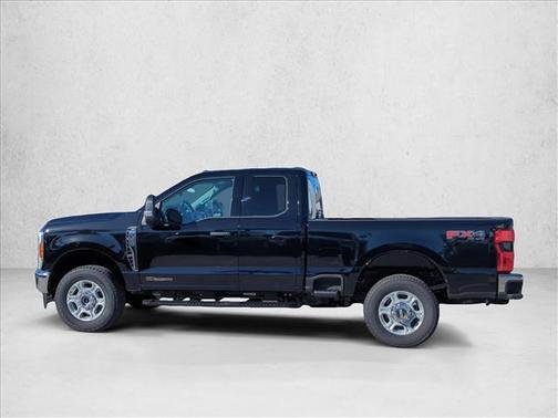 Agate Black Metallic 2026 Ford F-350 XLT
