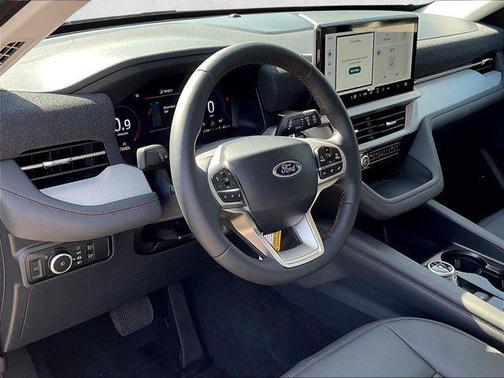 Space White Metallic 2026 Ford Explorer Active