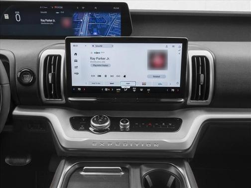 Oxford White 2026 Ford Expedition Max Active 4x2