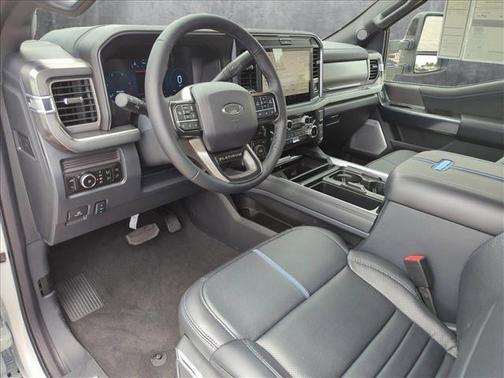 2025 Ford F-250 Platinum