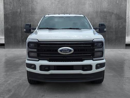 2025 Ford F-250 Platinum