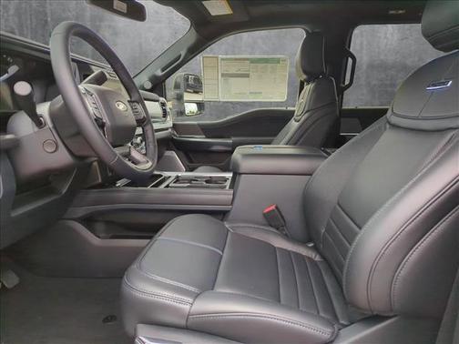 2025 Ford F-250 Platinum