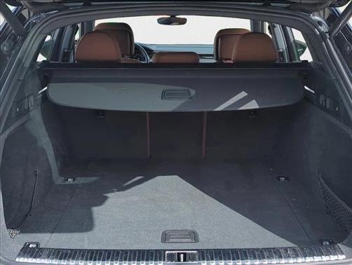 2019 Audi e-tron Premium Plus