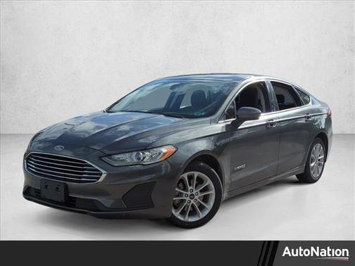 2019 Ford Fusion Hybrid SE