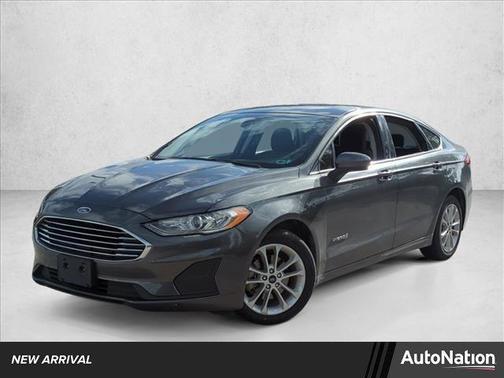 2019 Ford Fusion Hybrid SE