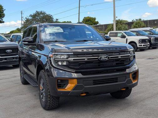2025 Ford Expedition Tremor