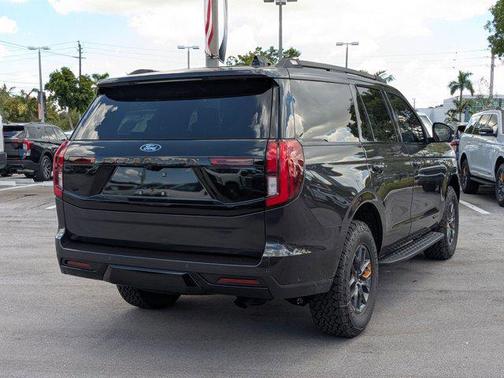 2025 Ford Expedition Tremor