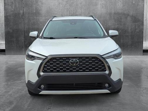 2022 Toyota Corolla Cross XLE