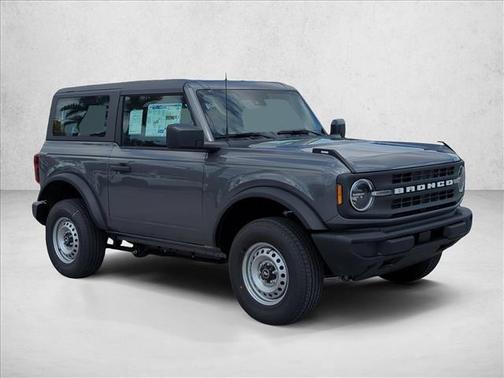 Carbonized Gray Metallic 2026 Ford Bronco Base