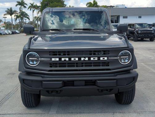 Carbonized Gray Metallic 2026 Ford Bronco Base