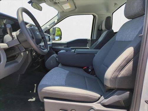 2025 Ford F-350 XLT