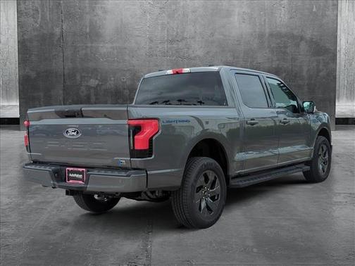 2025 Ford F-150 Lightning Flash