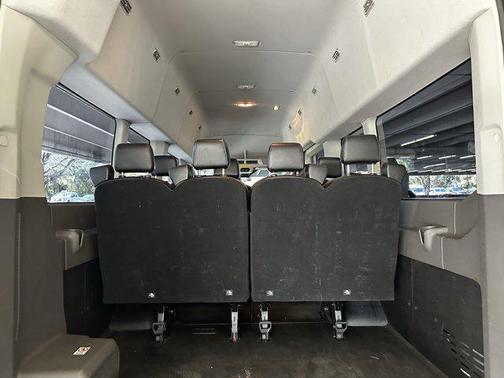 2020 Ford Transit-350 XL