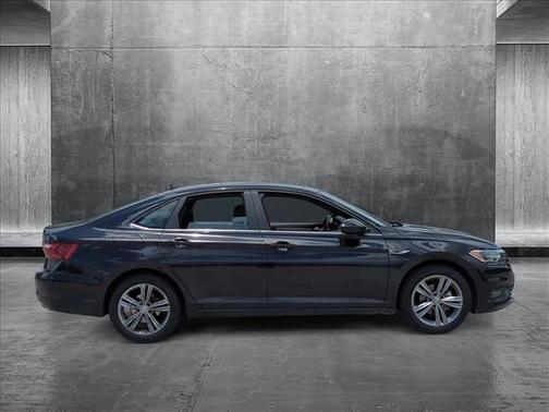2021 Volkswagen Jetta 1.4T R-Line