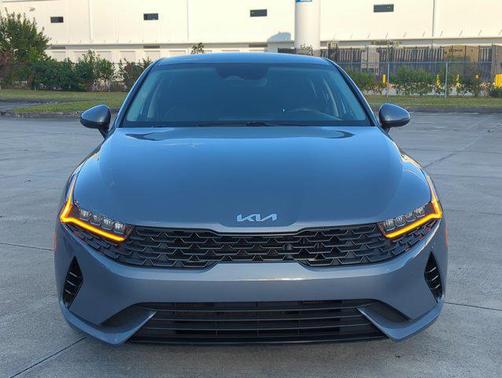 2022 Kia K5 LXS