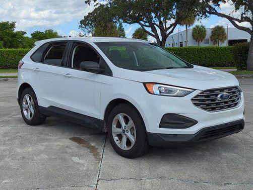 2020 Ford Edge SE