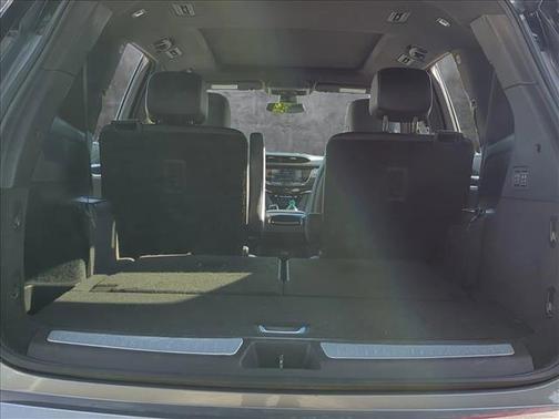 2022 Cadillac XT6 Premium Luxury FWD