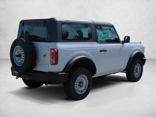 Oxford White 2026 Ford Bronco Base