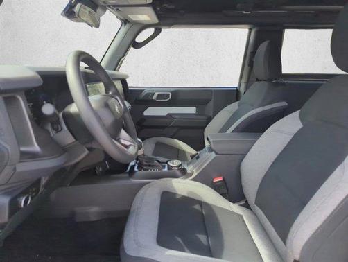 Oxford White 2026 Ford Bronco Base