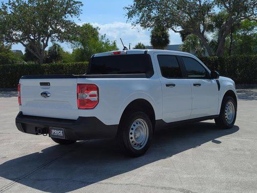 2024 Ford Maverick XL