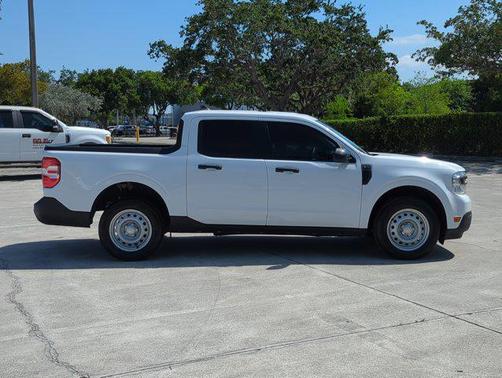 2024 Ford Maverick XL