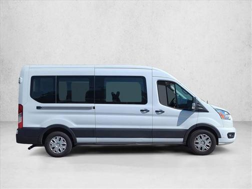 2022 Ford Transit-350 XLT