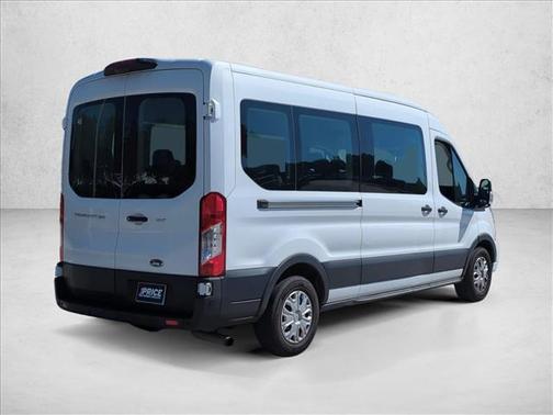 2022 Ford Transit-350 XLT