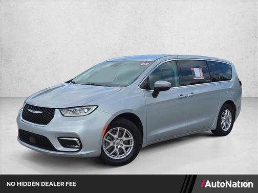 Silver Mist Clearcoat 2023 Chrysler Pacifica Touring L
