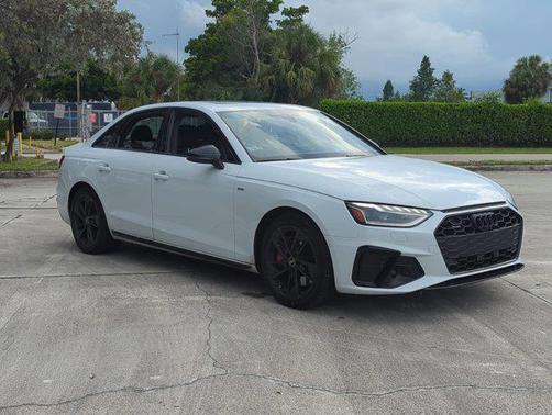 2022 Audi A4 Prestige 45 TFSI S line quattro S tronic